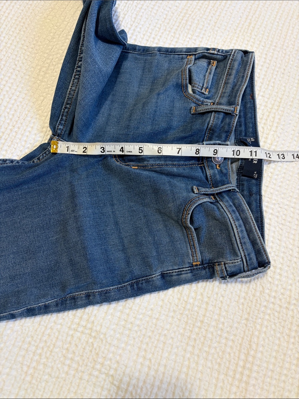 Hollister high rise flare jeans size 27 - Picture 8 of 10